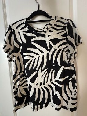 SANCTUARY POCKET TEE